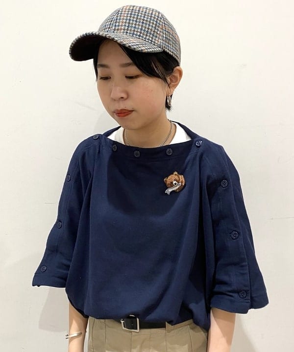 ミナミマリコさんの「BEAMS WOMEN｜【別注】BAG&rsquo;n&rsquo;NOUN / NYLON PACK MAT」を使ったコーディネート