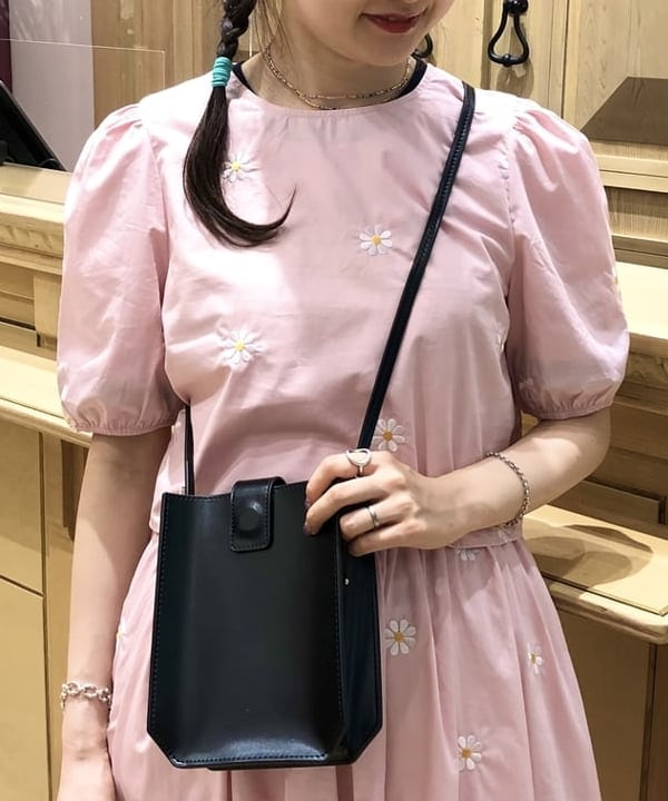 マツモト アカネさんの「」を使ったコーディネート