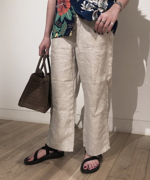 みやさかさんの「BEAMS WOMEN｜GOODWEAR / ポケットTシャツ」を使ったコーディネート