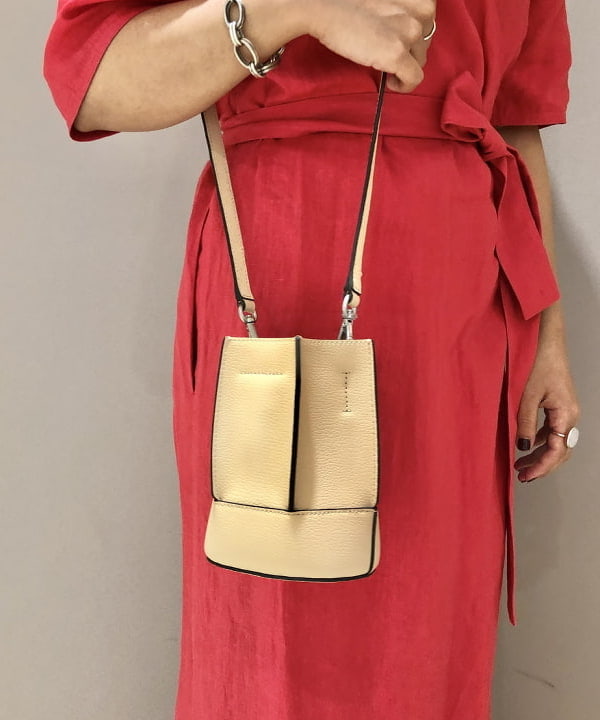 横川 真理奈さんの「BEAMS WOMEN｜」を使ったコーディネート