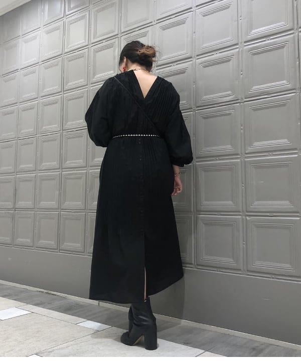 谷坊 ひかるさんの「ミックス チェーン ブレスレット」を使ったコーディネート