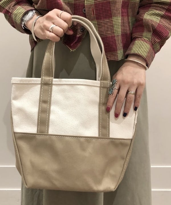 矢野(青木)優香さんの「BEAMS WOMEN｜」を使ったコーディネート