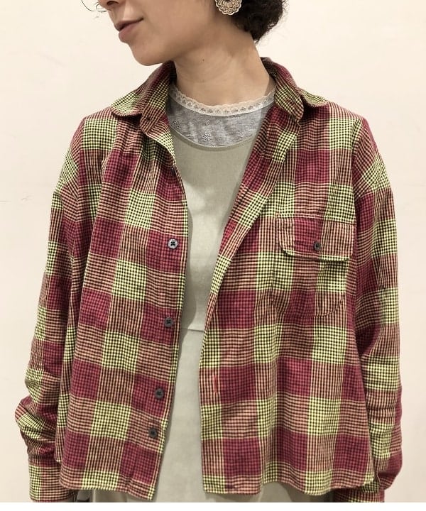 矢野(青木)優香さんの「BEAMS WOMEN｜」を使ったコーディネート