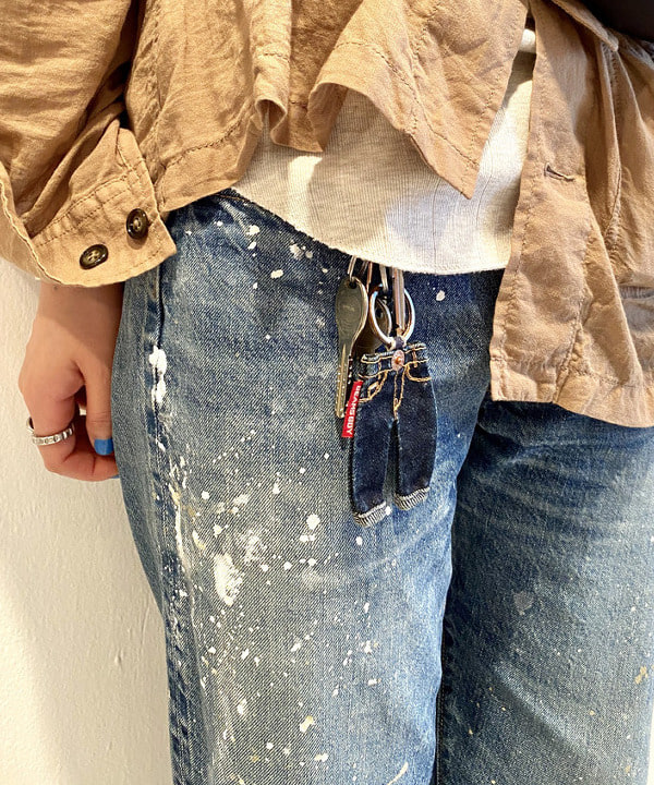 SHINAGAWAさんの「BEAMS WOMEN｜DENIM Key Holder」を使ったコーディネート