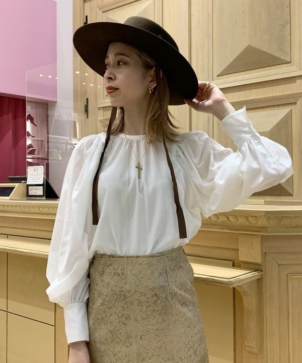 NAHOさんの「」を使ったコーディネート