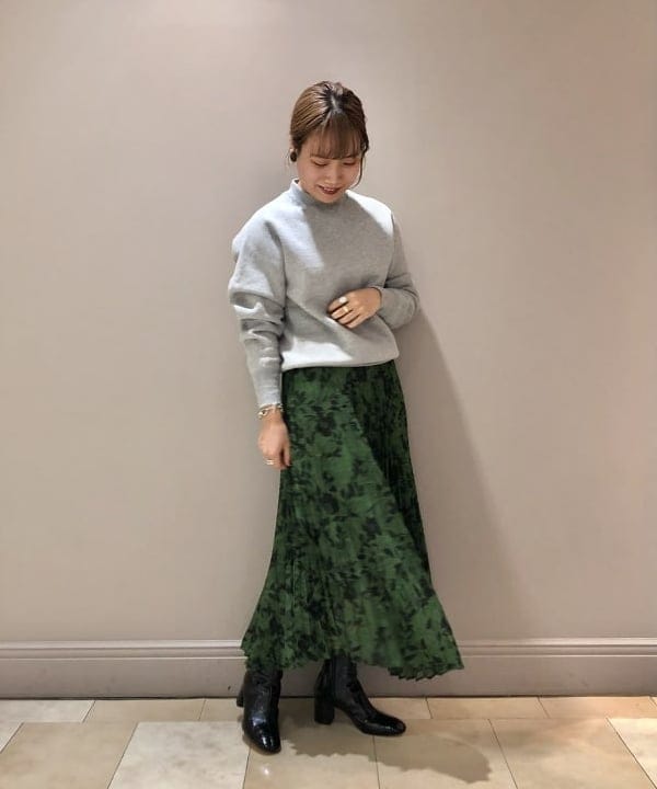 横川 真理奈さんの「BEAMS WOMEN｜」を使ったコーディネート