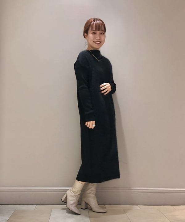 横川 真理奈さんの「BEAMS WOMEN｜」を使ったコーディネート