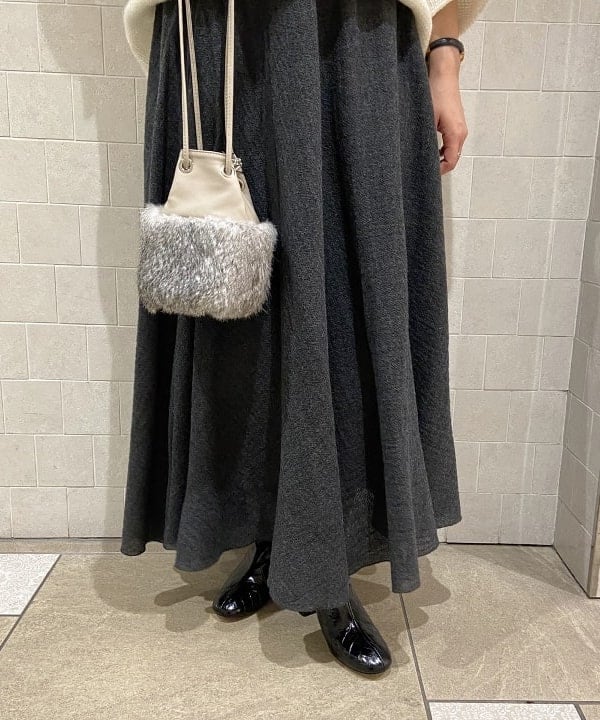 もり ともみさんの「BEAMS WOMEN｜」を使ったコーディネート