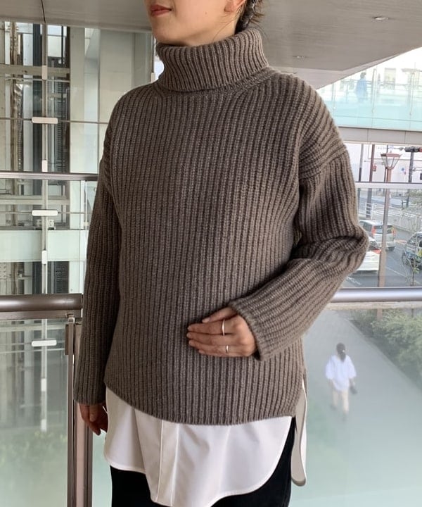 住吉　明佳さんの「BEAMS WOMEN｜」を使ったコーディネート