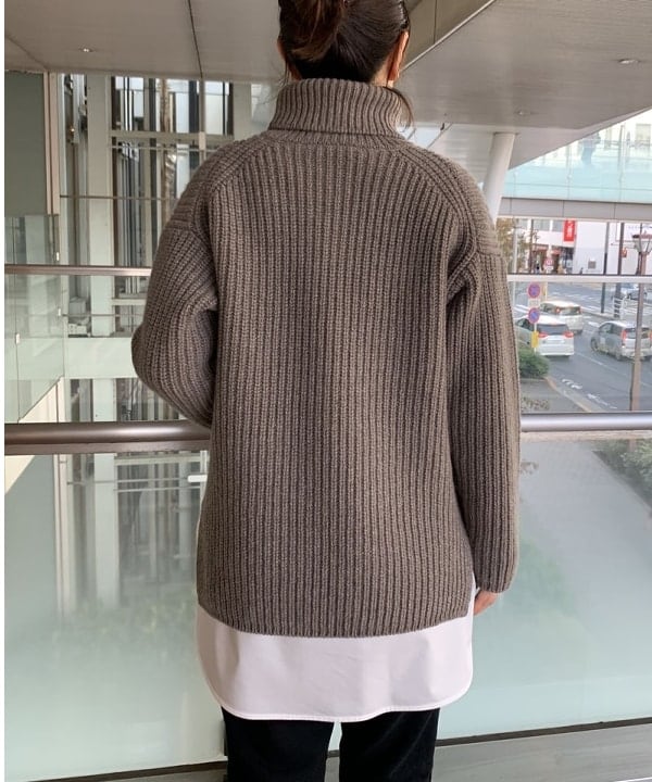 住吉　明佳さんの「BEAMS WOMEN｜」を使ったコーディネート