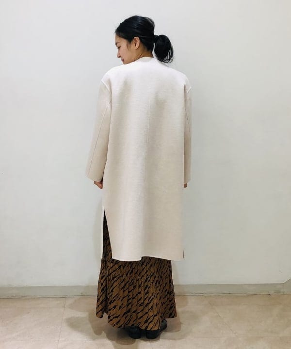 岡 弥生さんの「BEAMS WOMEN｜」を使ったコーディネート