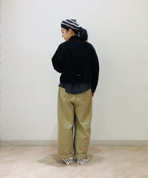 岡 弥生さんの「BEAMS WOMEN｜VANS / SLIP ON」を使ったコーディネート