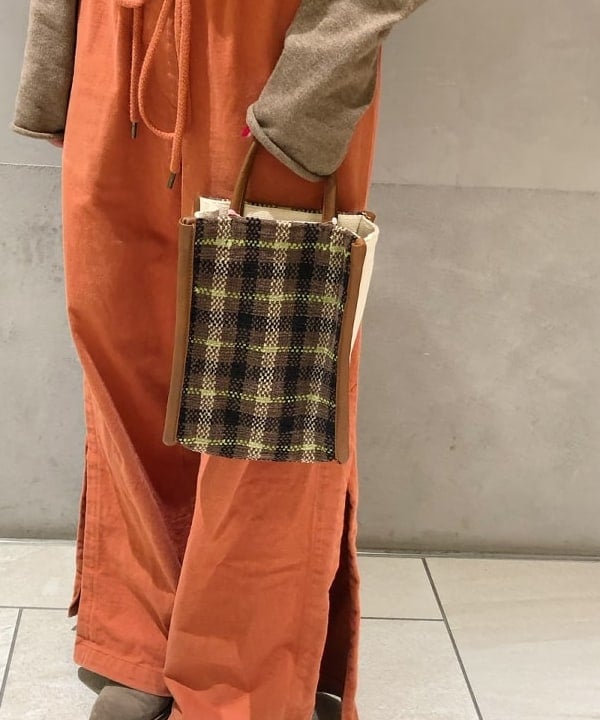 星野 美希さんの「BEAMS WOMEN｜」を使ったコーディネート