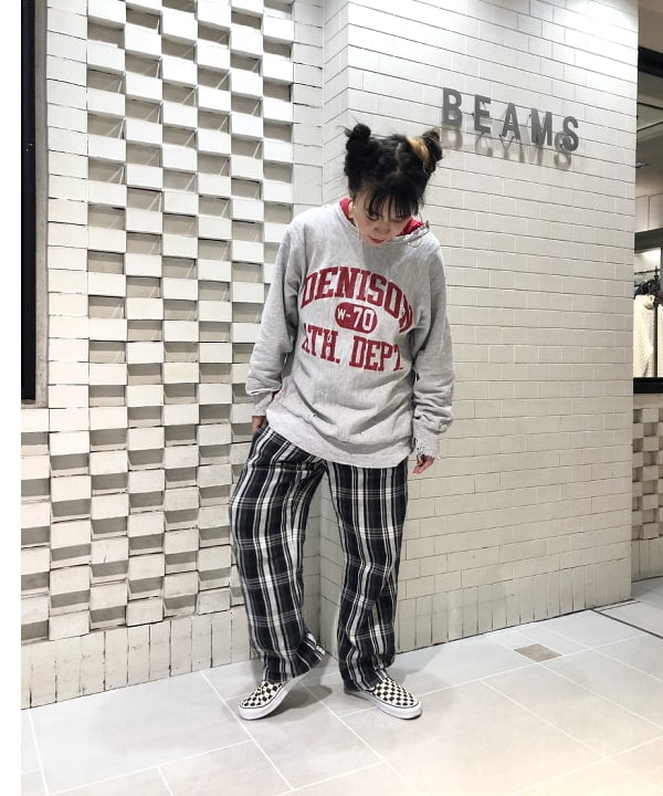 溝口　慶さんの「BEAMS WOMEN｜VANS / SLIP ON」を使ったコーディネート