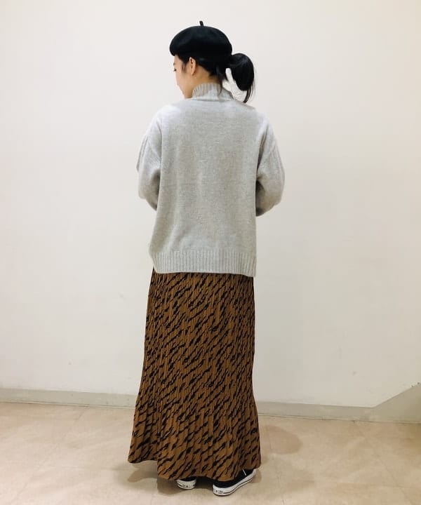 岡 弥生さんの「BEAMS WOMEN｜」を使ったコーディネート