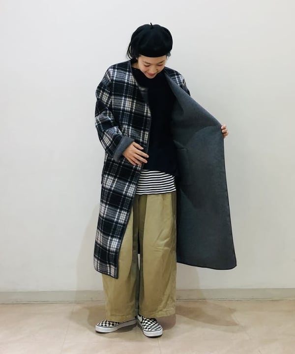 岡 弥生さんの「BEAMS WOMEN｜VANS / SLIP ON」を使ったコーディネート