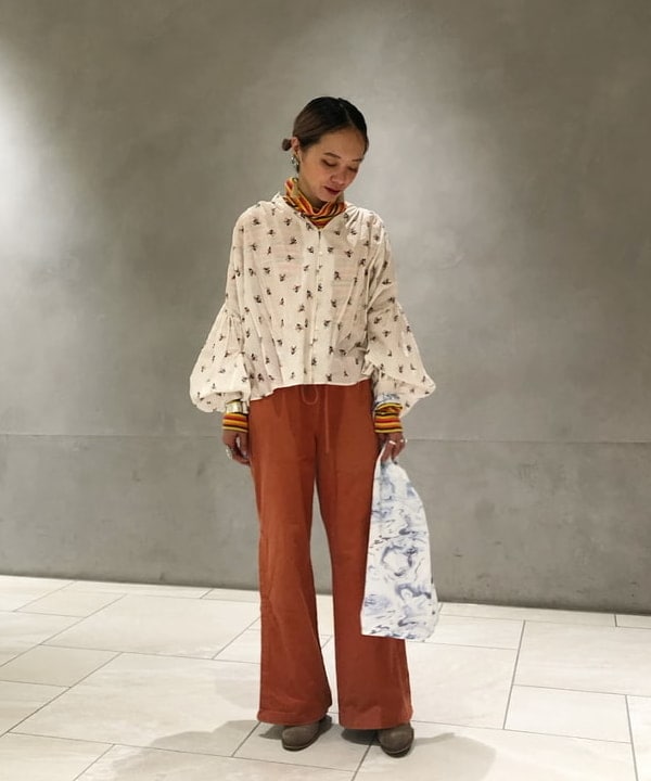 星野 美希さんの「BEAMS WOMEN｜」を使ったコーディネート