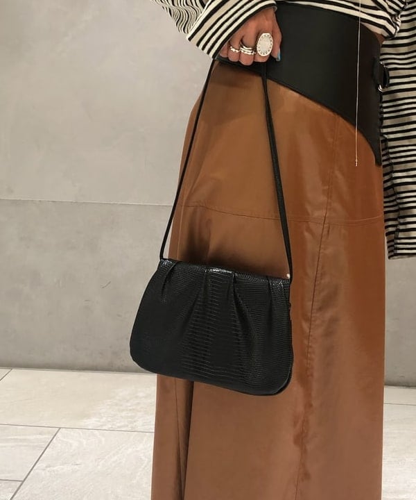 星野 美希さんの「BEAMS WOMEN｜」を使ったコーディネート