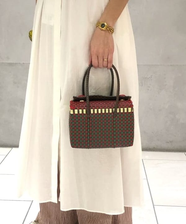 内山 美咲さんの「BEAMS WOMEN｜」を使ったコーディネート