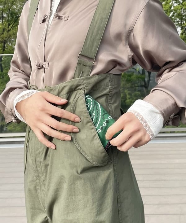 ハルカワエさんの「BEAMS WOMEN｜BEAMS BOY / US ARMY オーバー パンツ」を使ったコーディネート