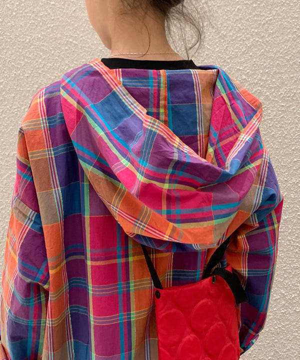 清水 彩乃さんの「BEAMS WOMEN｜BAG'n'NOUN × BEAMS BOY / 別注 ドット バッグ」を使ったコーディネート
