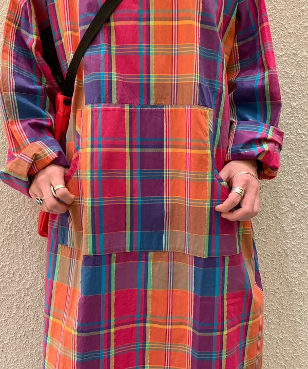 清水 彩乃さんの「BEAMS WOMEN｜BAG'n'NOUN × BEAMS BOY / 別注 ドット バッグ」を使ったコーディネート