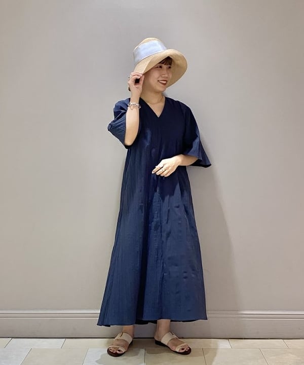 横川 真理奈さんの「BEAMS WOMEN｜」を使ったコーディネート