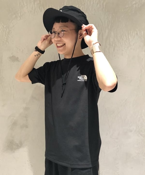 土田 達也さんの「BEAMS WOMEN｜Blundstone / LOW CUT」を使ったコーディネート