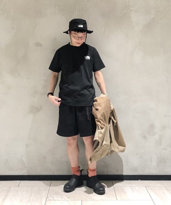 土田 達也さんの「BEAMS WOMEN｜Blundstone / LOW CUT」を使ったコーディネート