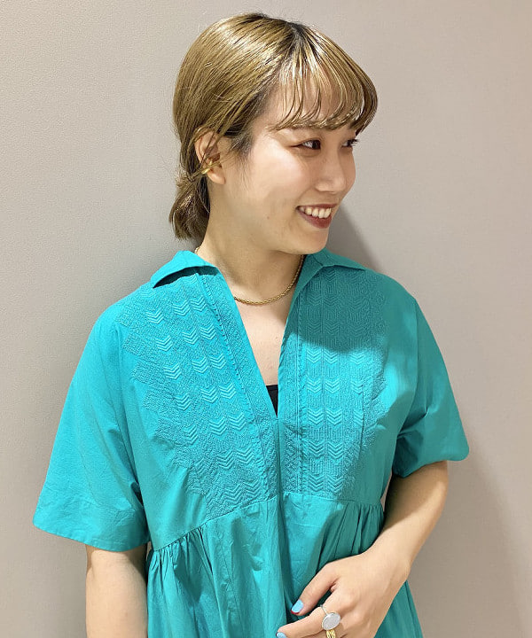 横川 真理奈さんの「BEAMS WOMEN｜」を使ったコーディネート