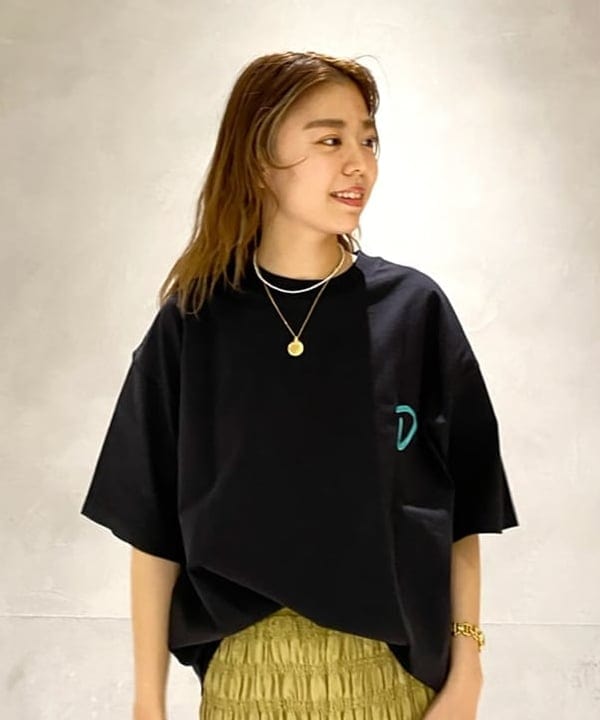 内山 美咲さんの「BEAMS WOMEN｜」を使ったコーディネート