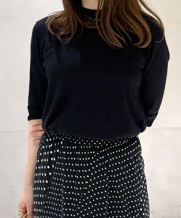 大川 美咲さんの「BEAMS WOMEN｜PHILIPPE AUDIBERT / 別注 Millie ブレスレット シルバー」を使ったコーディネート