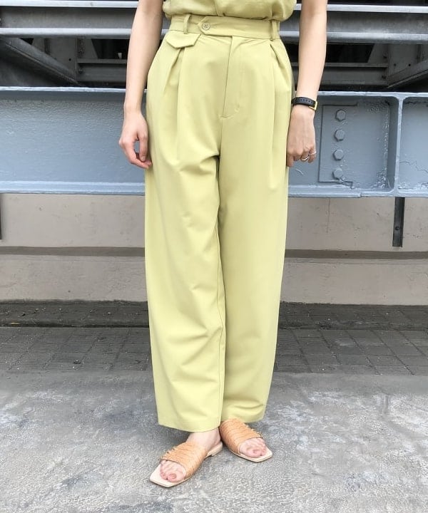 福岡 千晃さんの「BEAMS WOMEN｜」を使ったコーディネート