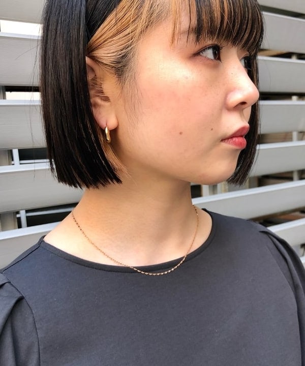 篠崎 香月さんの「BEAMS WOMEN｜les bon bon / ヴィクトリア ネックレス ゴールド」を使ったコーディネート