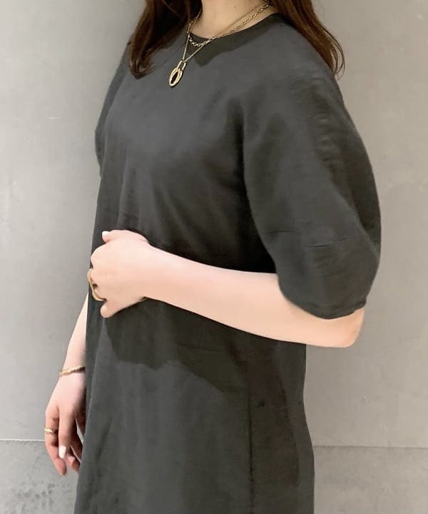 大川 美咲さんの「BEAMS WOMEN｜PHILIPPE AUDIBERT × Demi-Luxe BEAMS / 別注 Millie ネックレス ゴールド」を使ったコーディネート