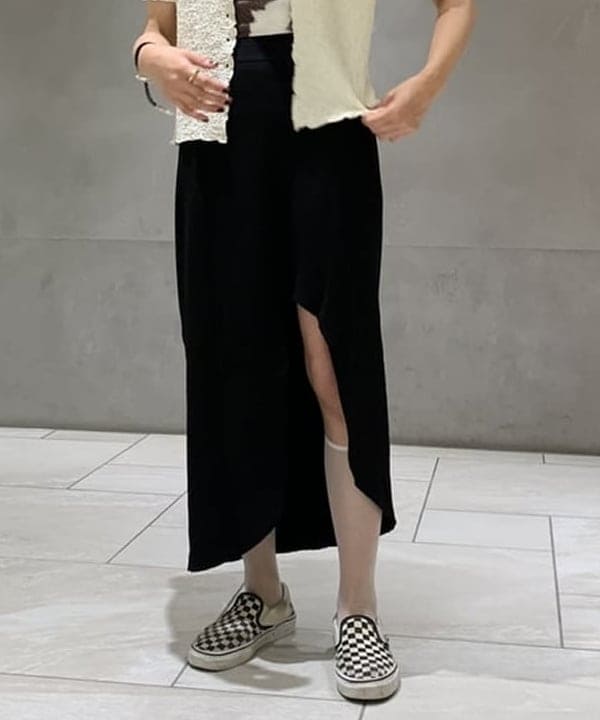 れいなさんの「BEAMS WOMEN｜VANS / SLIP ON」を使ったコーディネート