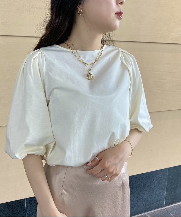 こてさんの「BEAMS WOMEN｜PHILIPPE AUDIBERT × Demi-Luxe BEAMS / 別注 Millie ネックレス ゴールド」を使ったコーディネート