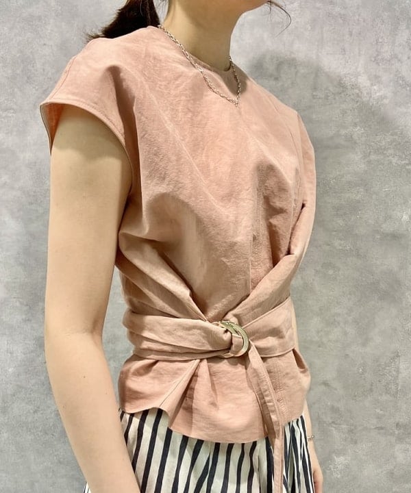 山田 千遥さんの「BEAMS WOMEN｜PHILIPPE AUDIBERT × Demi-Luxe BEAMS / 別注 Millie ネックレス シルバー」を使ったコーディネート