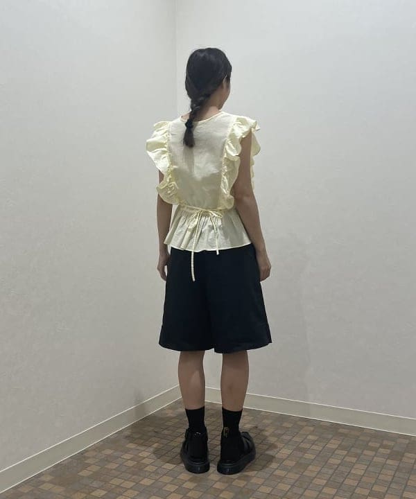 りょうさんの「BEAMS WOMEN｜▲Dr.Martens / CLARISSAII」を使ったコーディネート