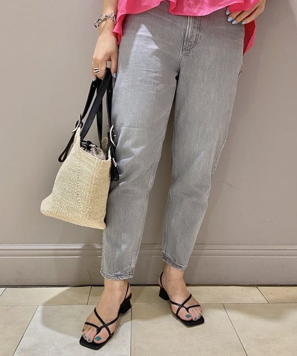 横川 真理奈さんの「BEAMS WOMEN｜」を使ったコーディネート