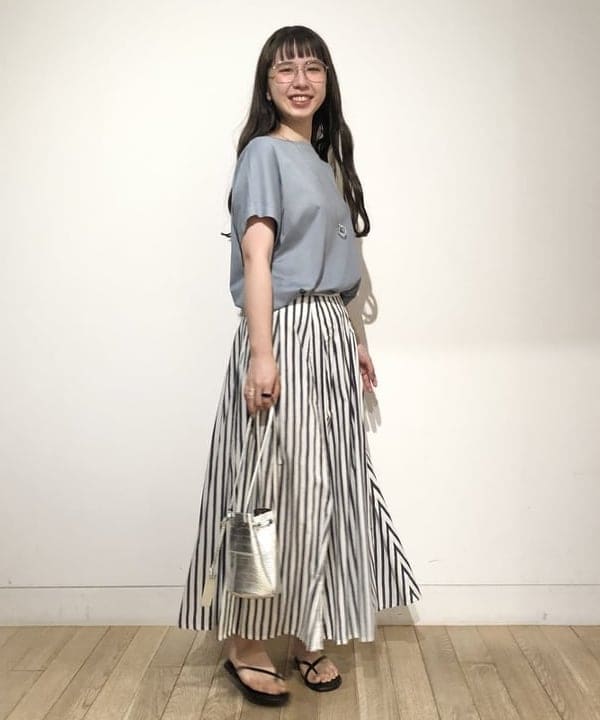 佐藤 美樹さんの「BEAMS WOMEN｜ATON / スビンコットン キャップスリーブ Tシャツ」を使ったコーディネート