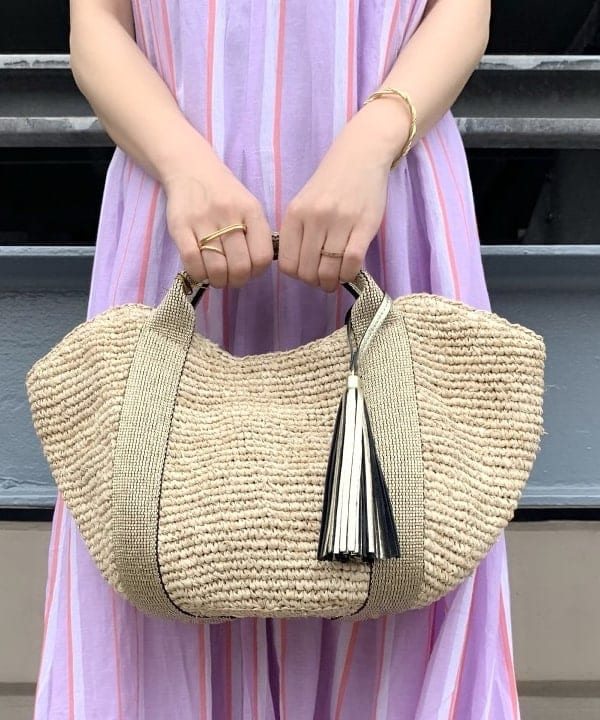 NAMIKIさんの「BEAMS WOMEN｜PHILIPPE AUDIBERT × Demi-Luxe BEAMS / 別注 Millie ネックレス ゴールド」を使ったコーディネート