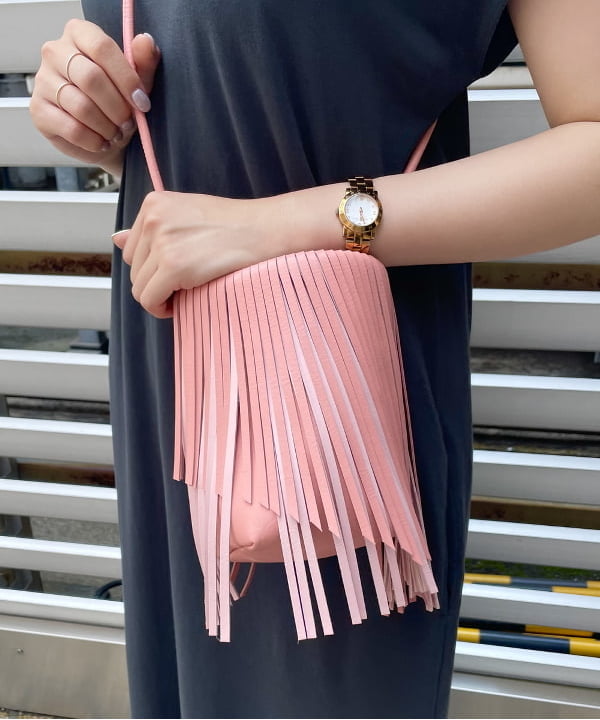 SAKAIさんの「BEAMS WOMEN｜PHILIPPE AUDIBERT × Demi-Luxe BEAMS / 別注 Millie ネックレス ゴールド」を使ったコーディネート