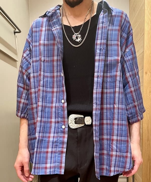 石倉 匠さんの「BEAMS WOMEN｜BEAMS / シューカット パンツ」を使ったコーディネート