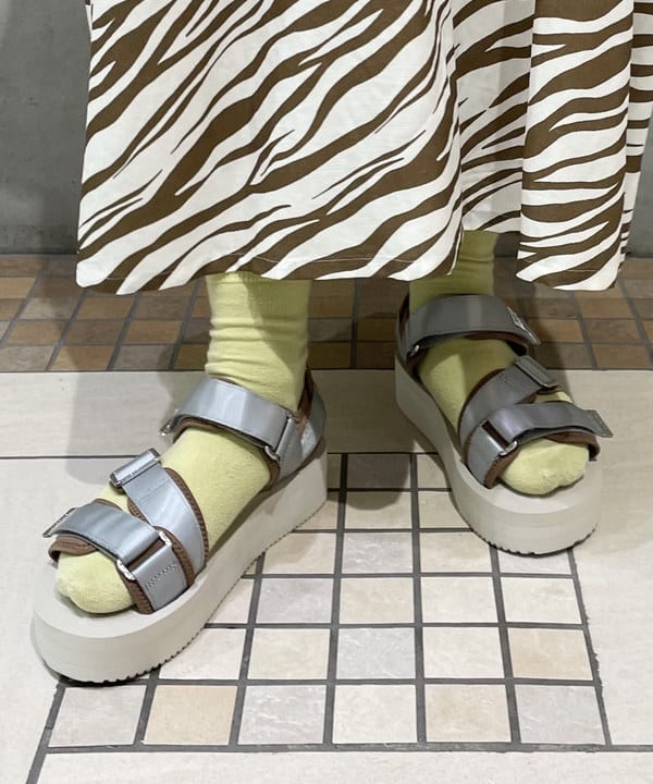 ハルキ　モモナさんの「BEAMS WOMEN｜【別注】Healthknit / ワッフル ボーダー Tシャツ」を使ったコーディネート