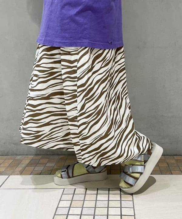 ハルキ　モモナさんの「BEAMS WOMEN｜【別注】Healthknit / ワッフル ボーダー Tシャツ」を使ったコーディネート