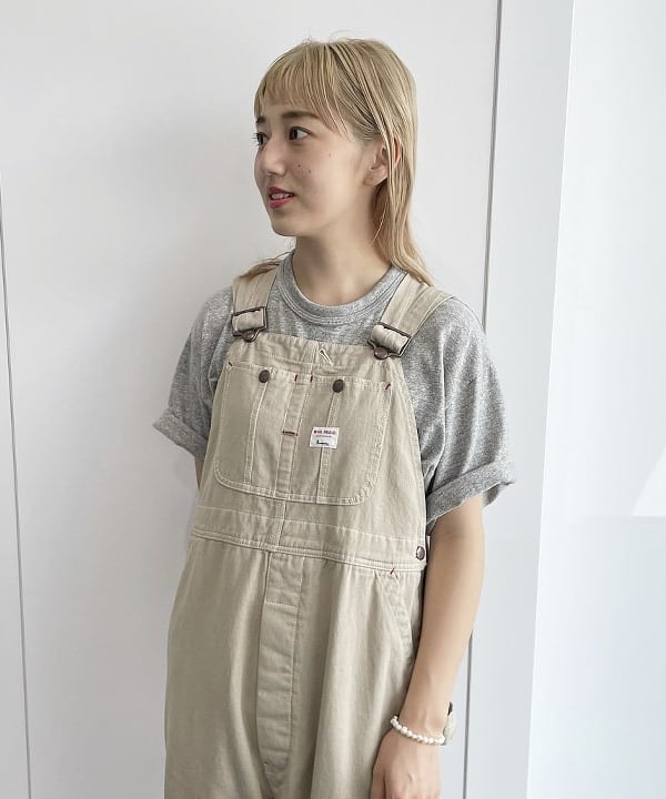 ハルカワエさんの「BEAMS WOMEN｜WAREHOUSE & CO. / 別注 ステンシル13 Tシャツ」を使ったコーディネート
