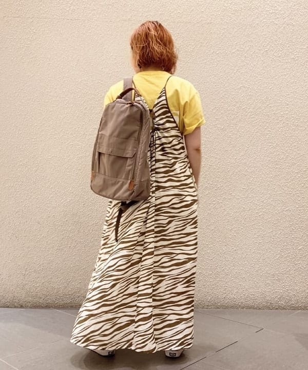 吉田　真実さんの「BEAMS WOMEN｜toleur / リュックサック」を使ったコーディネート