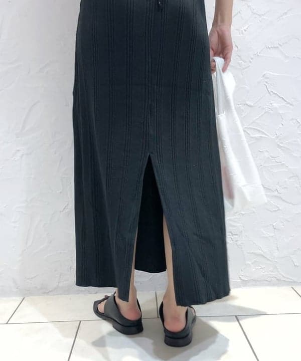 内山 美咲さんの「BEAMS WOMEN｜」を使ったコーディネート