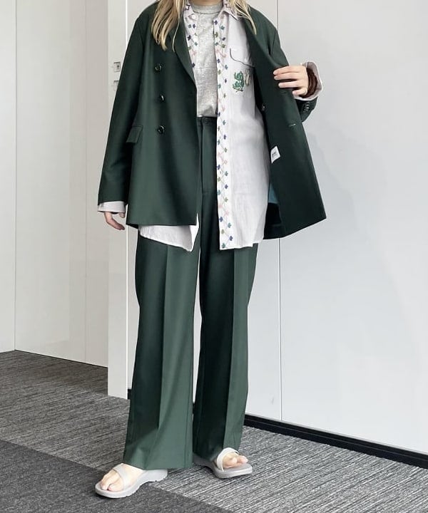 ハルカワエさんの「BEAMS WOMEN｜WAREHOUSE & CO. / 別注 ステンシル13 Tシャツ」を使ったコーディネート